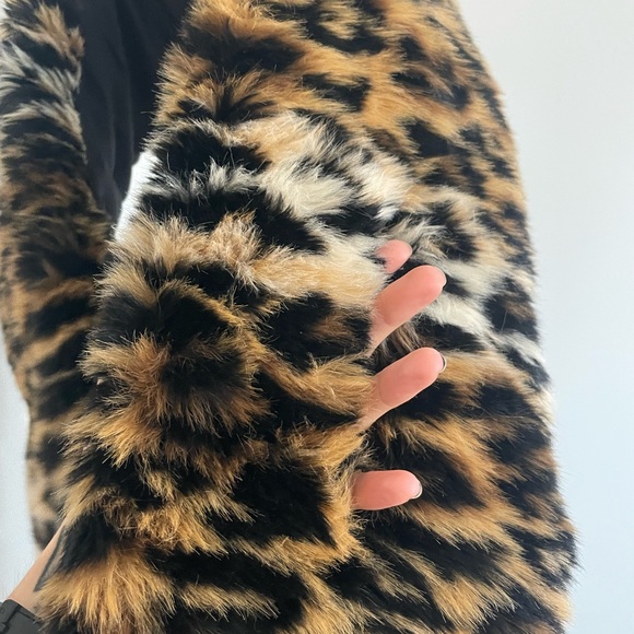 Scarf - Picture 3 of 4